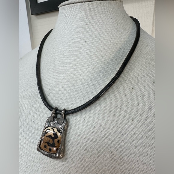 Industrial animal pendant Chico’s boho necklace - Picture 3 of 7